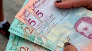 Aumenta la Pensión del IVSS en Febrero 2026: Nuevo Salario, Tabla Actualizada y Bonos Adicionales