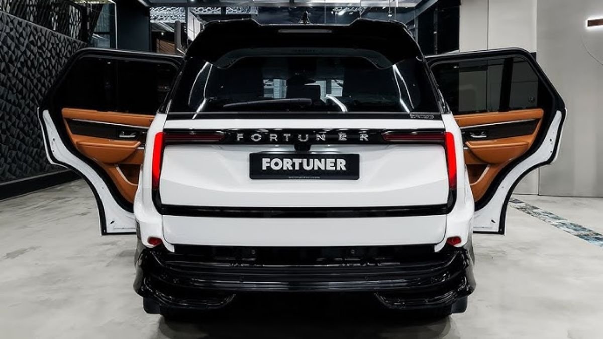 2026 Toyota Fortuner First Look: Premium SUV With Powerful Engine, Bold Design, Smart Features and Luxury Interior