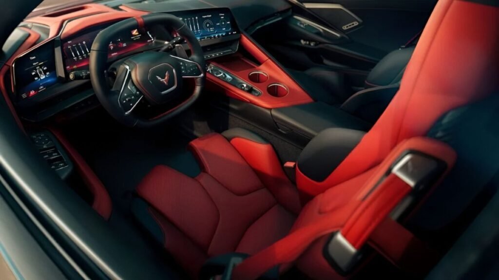 Interior: A Magnificent Blend of Luxury and Technology
