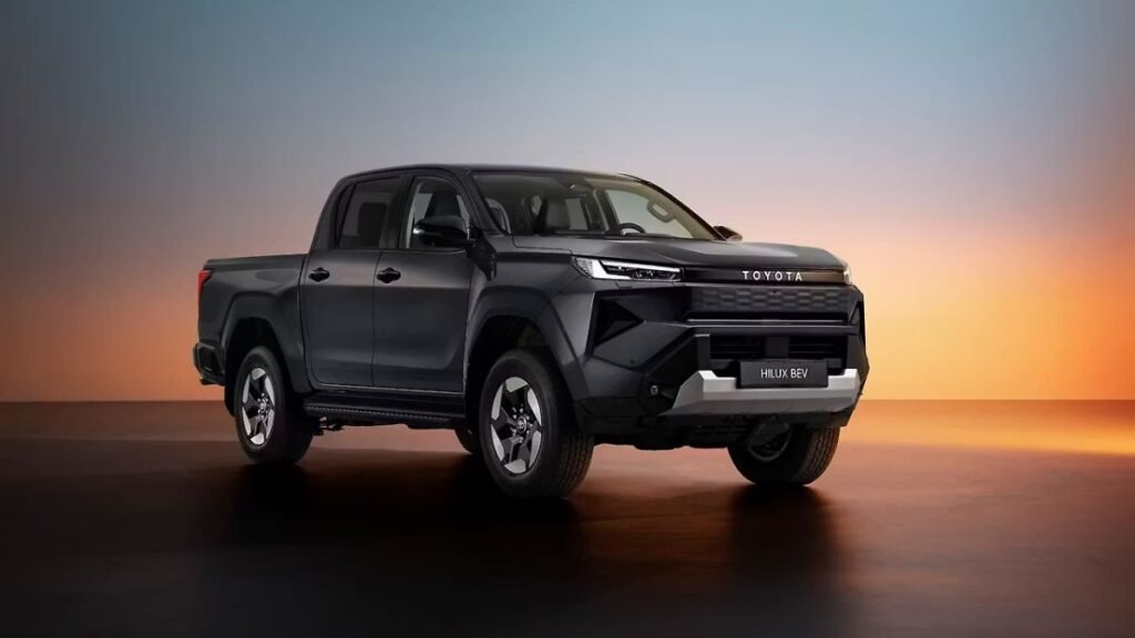 Toyota Hilux 2026 Arrives : New Design, Improved Powertrain & Unmatched Off-Road Capability